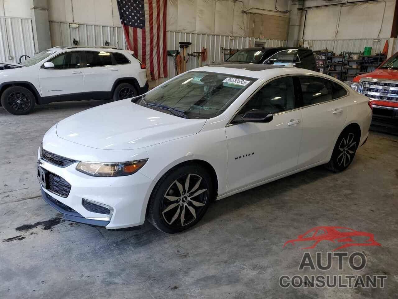 CHEVROLET MALIBU 2018 - 1G1ZD5ST9JF155539