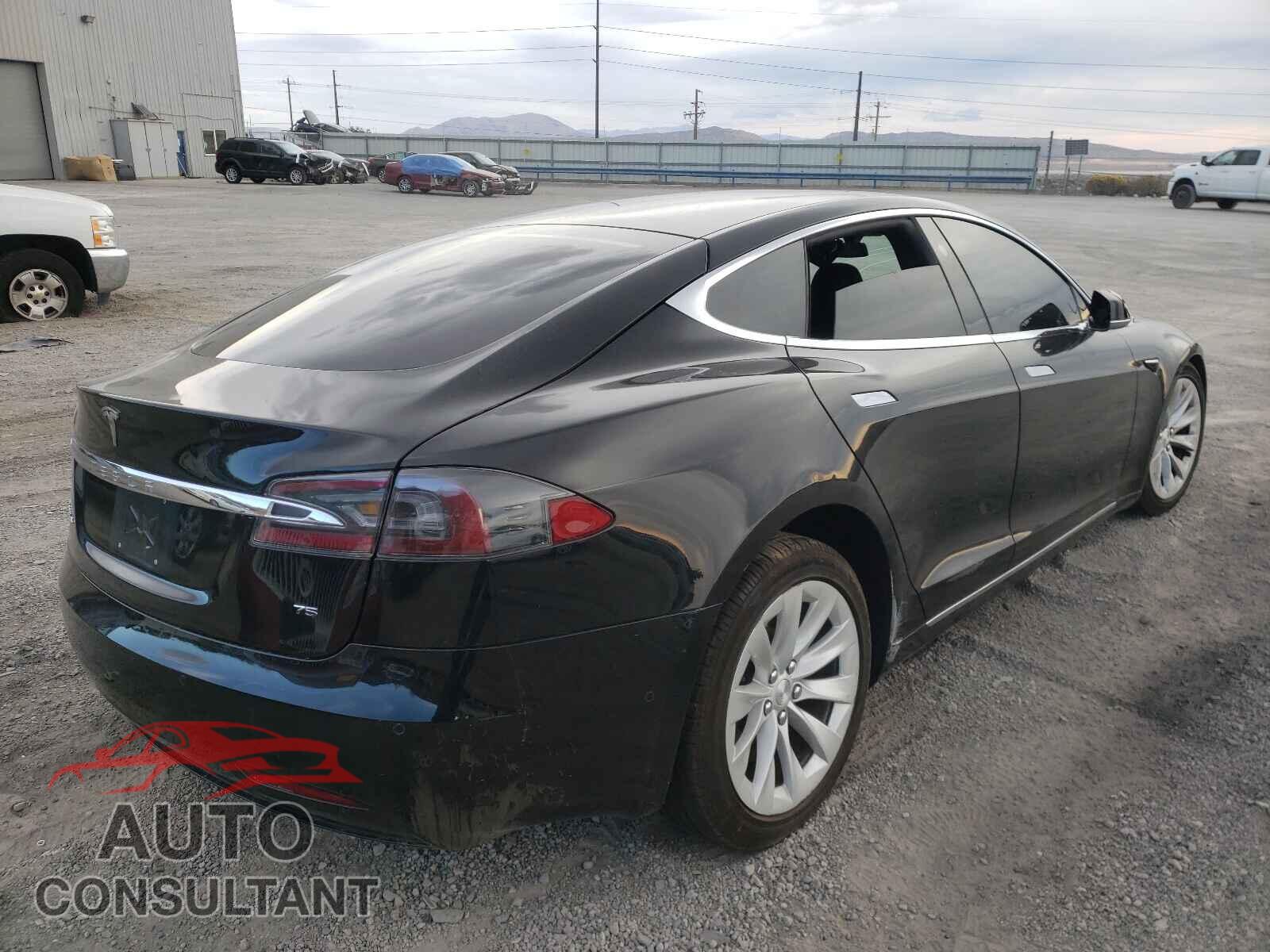 TESLA MODEL S 2017 - 5YJSA1E17HF232749
