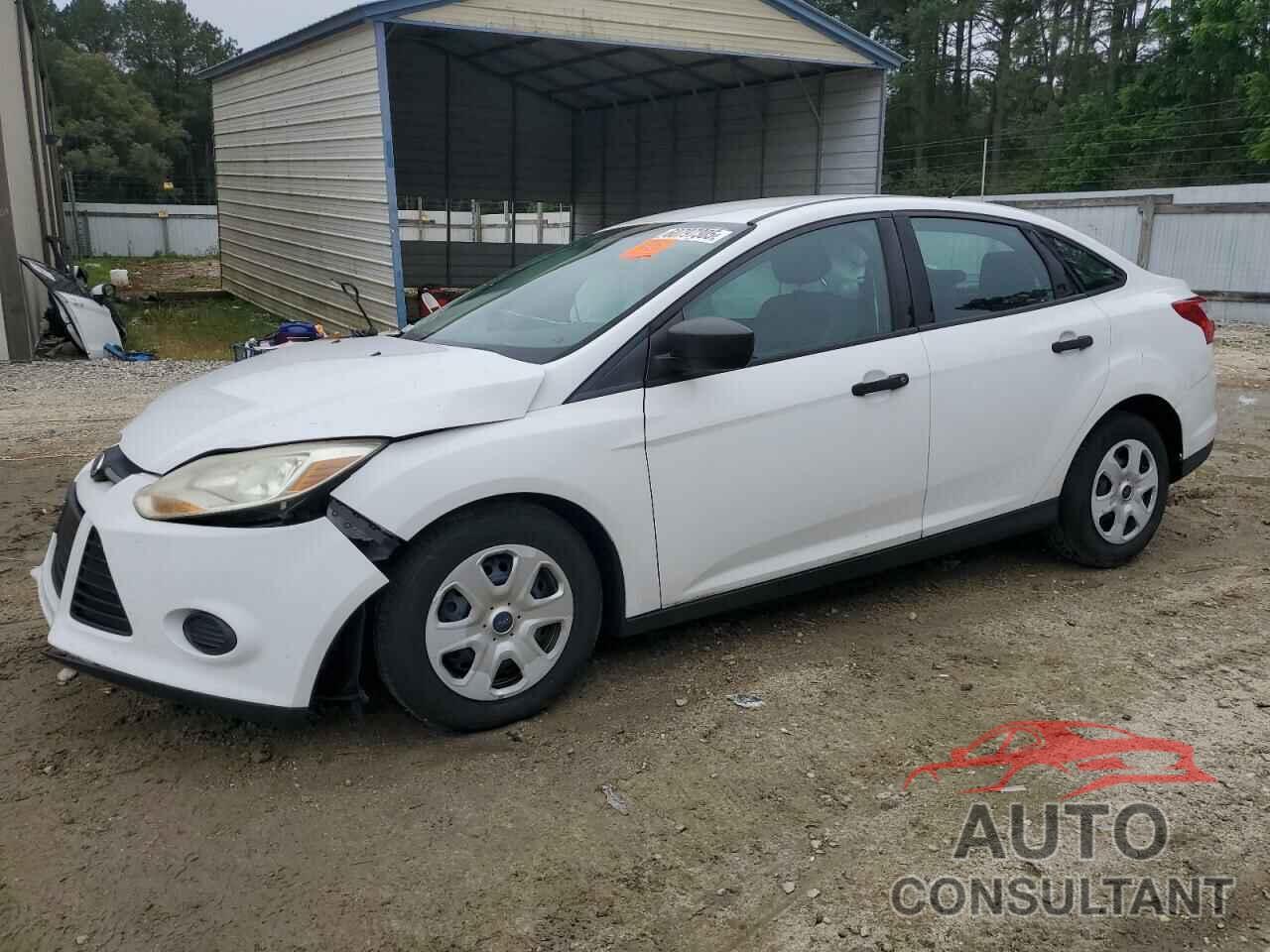 FORD FOCUS 2013 - 1FADP3E26DL330602