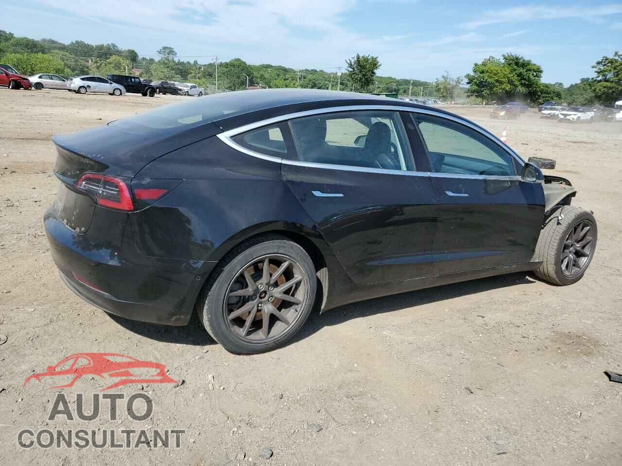 TESLA MODEL 3 2018 - 5YJ3E1EA6JF152924