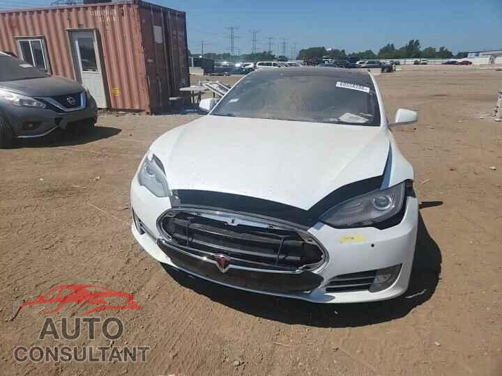 TESLA MODEL S 2015 - 5YJSA4S24FF094700