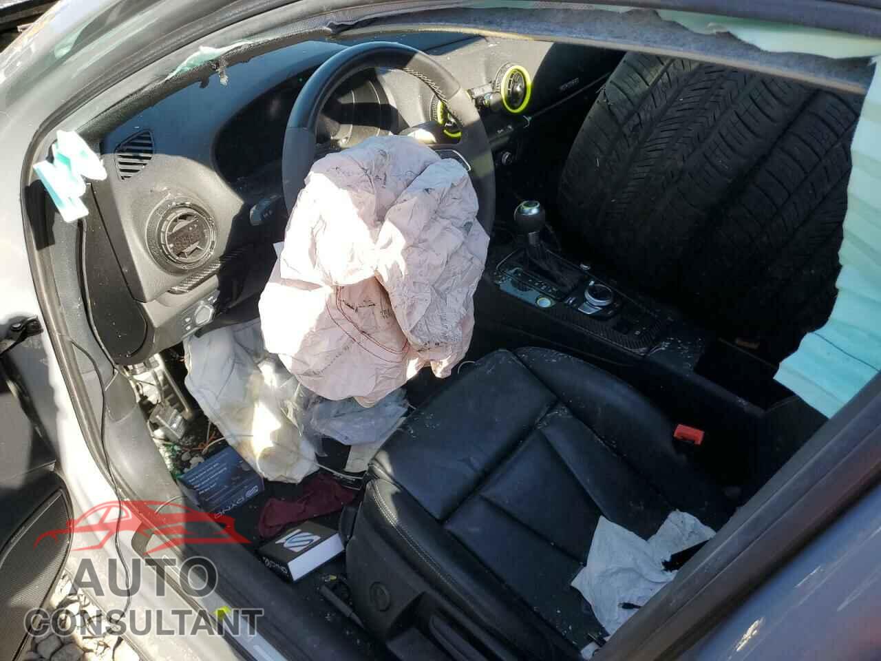 AUDI RS3 2017 - WUABWGFF0H1900501