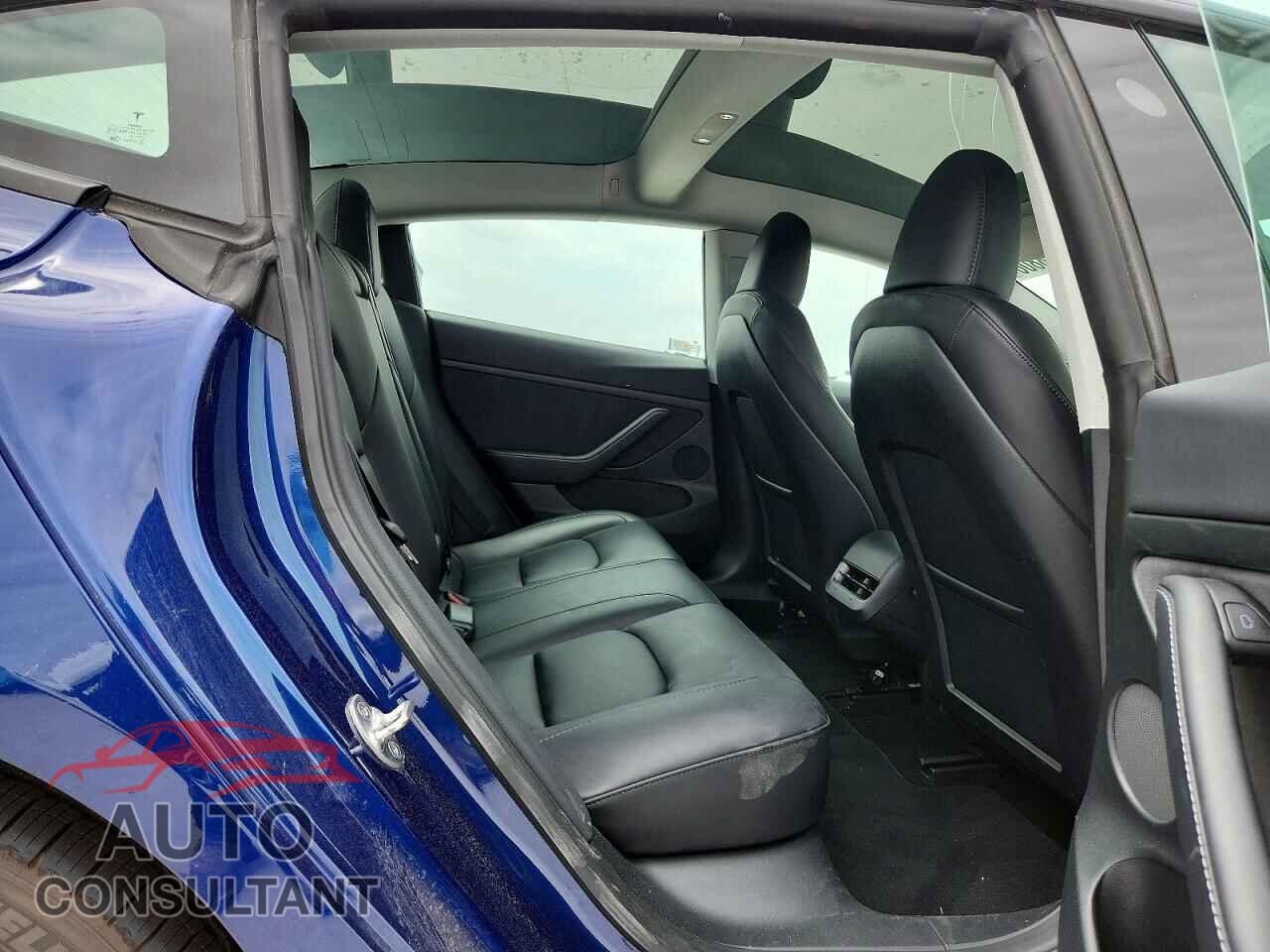 TESLA MODEL 3 2023 - 5YJ3E1EA0PF483250