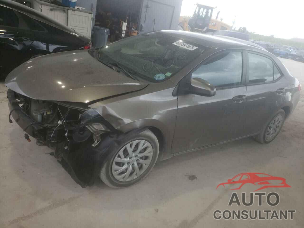 TOYOTA COROLLA 2018 - 5YFBURHE3JP799152