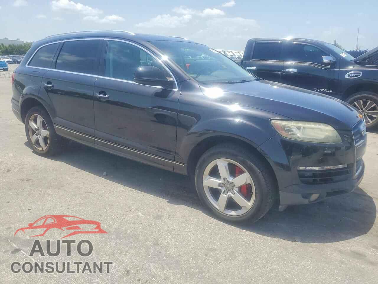 AUDI Q7 2015 - WA1LMAFE9FD007938