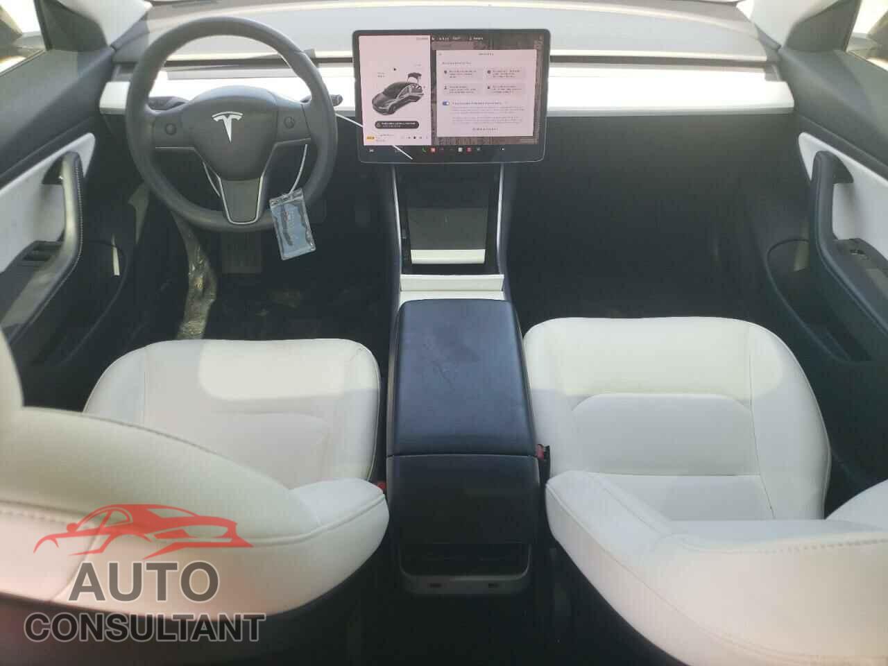 TESLA MODEL 3 2019 - 5YJ3E1EB4KF450415
