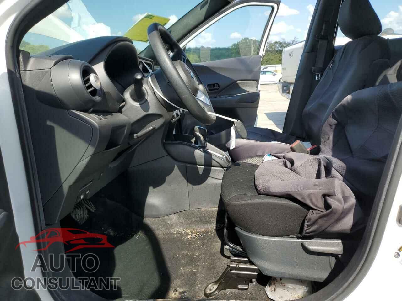NISSAN KICKS 2019 - 3N1CP5CU3KL491404