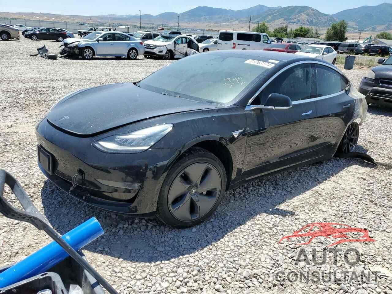 TESLA MODEL 3 2018 - 5YJ3E1EB4JF119042