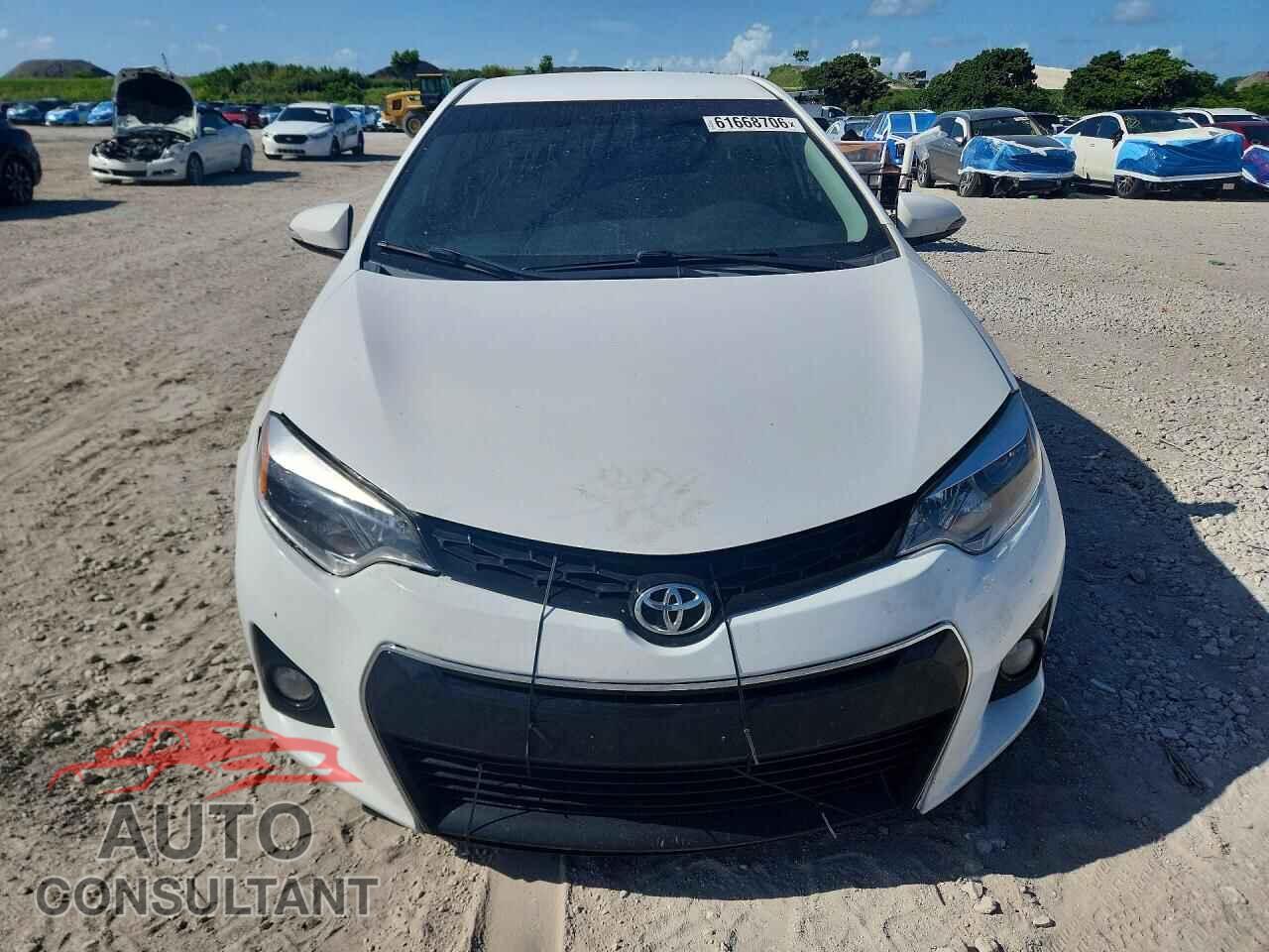 TOYOTA COROLLA 2015 - 2T1BURHEXFC413656