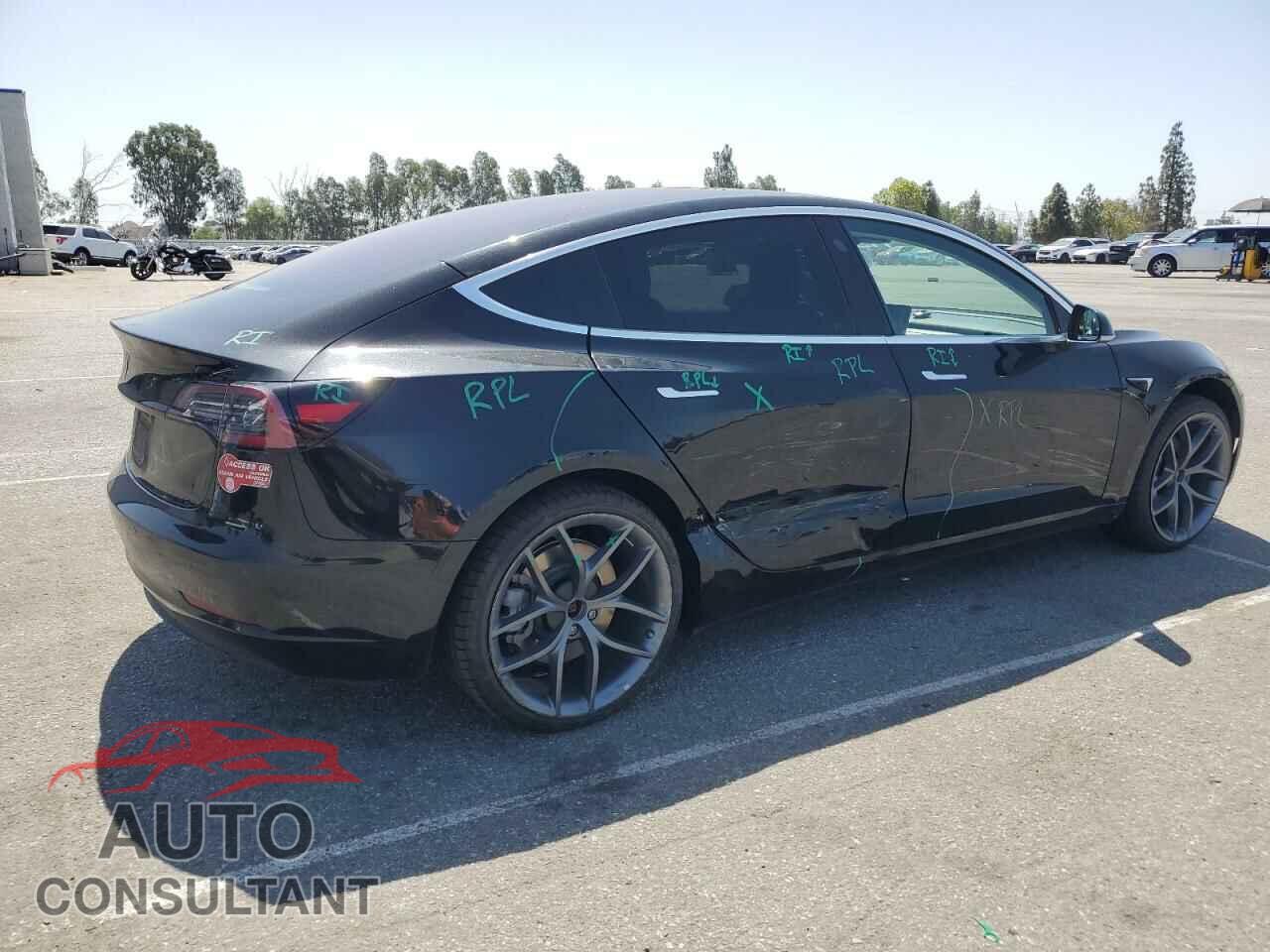 TESLA MODEL 3 2018 - 5YJ3E1EA7JF020612