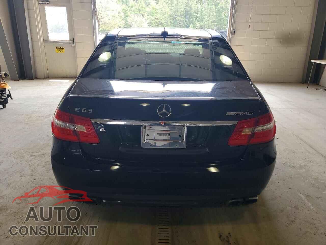 MERCEDES-BENZ E-CLASS 2012 - WDDHF7EB6CA525802