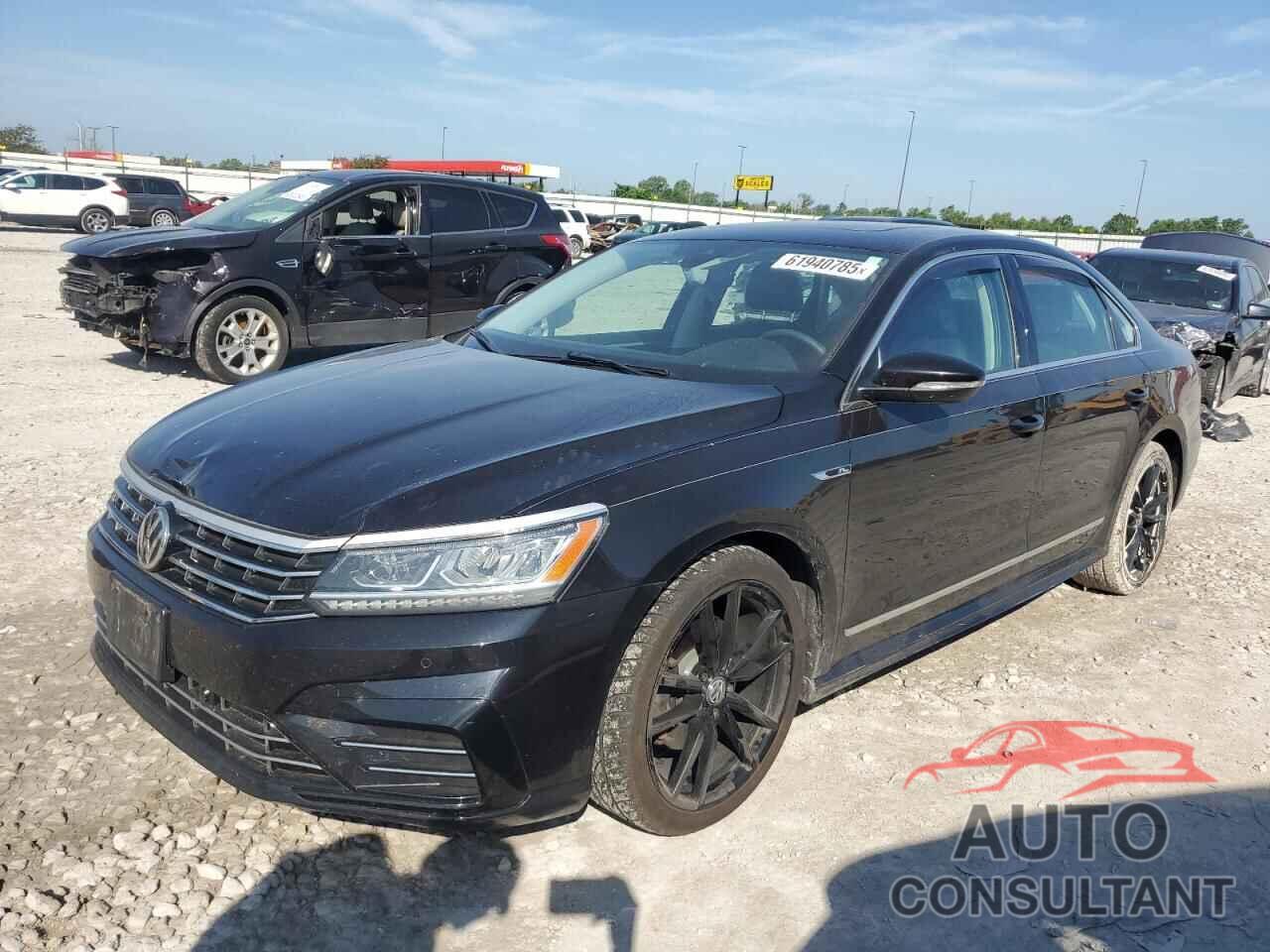 VOLKSWAGEN PASSAT 2019 - 1VWMA7A38KC006482