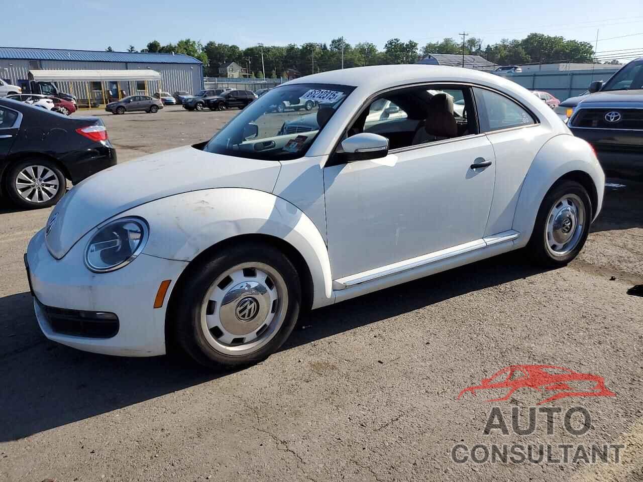 VOLKSWAGEN BEETLE 2015 - 3VWF17AT7FM654358