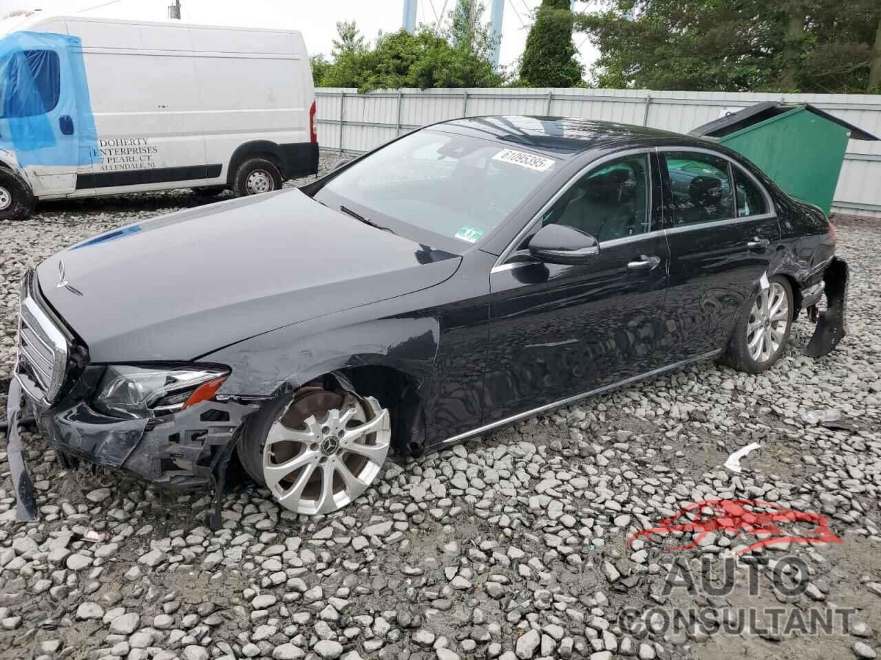 MERCEDES-BENZ E-CLASS 2018 - WDDZF4KB6JA302552