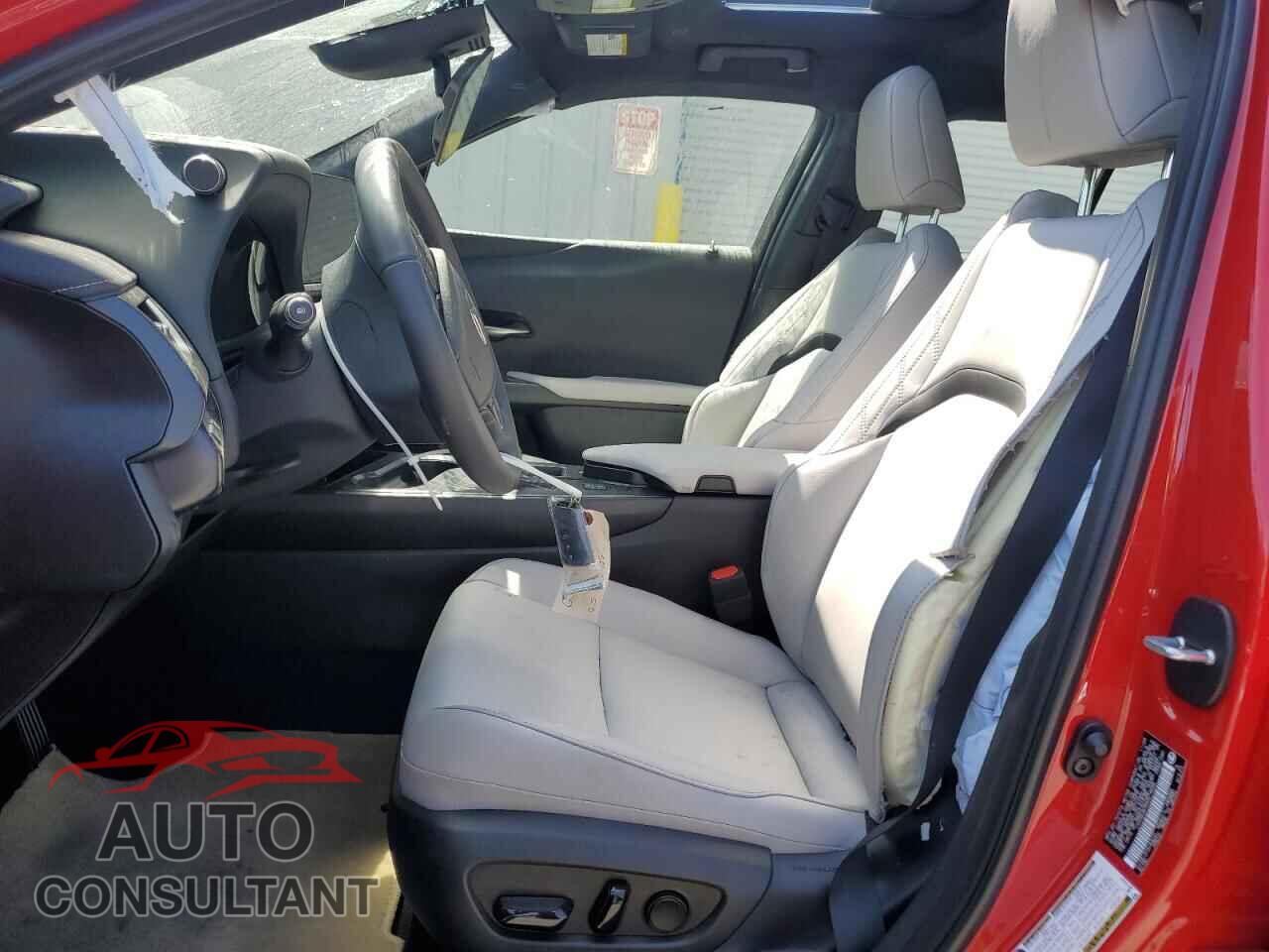LEXUS UX 300H BA 2025 - JTHYBJAH9S2018686
