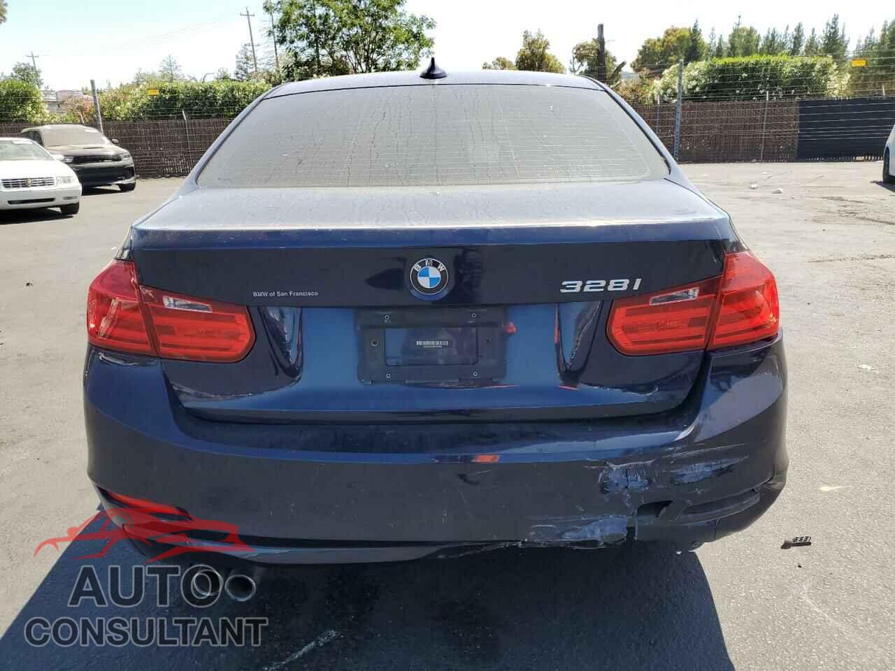 BMW 3 SERIES 2013 - WBA3A5C52DF353760