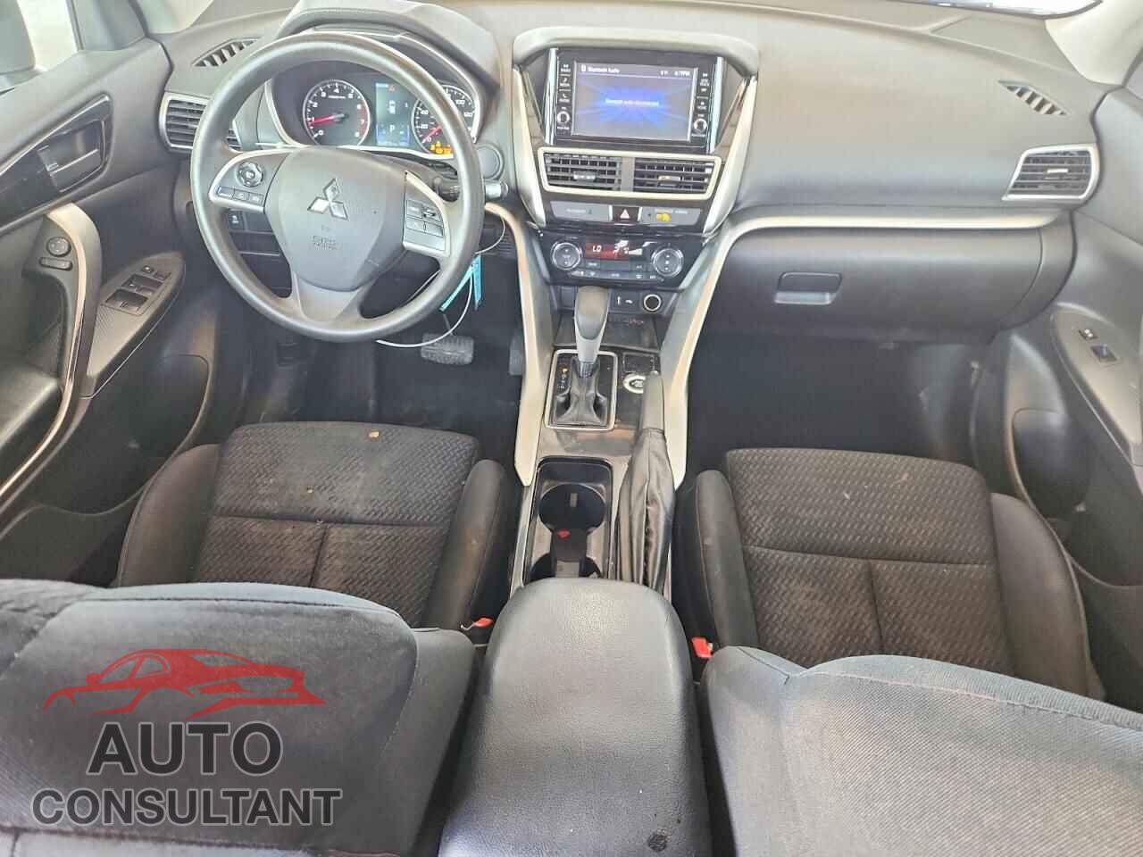 MITSUBISHI ECLIPSE 2019 - JA4AT3AA3KZ030106