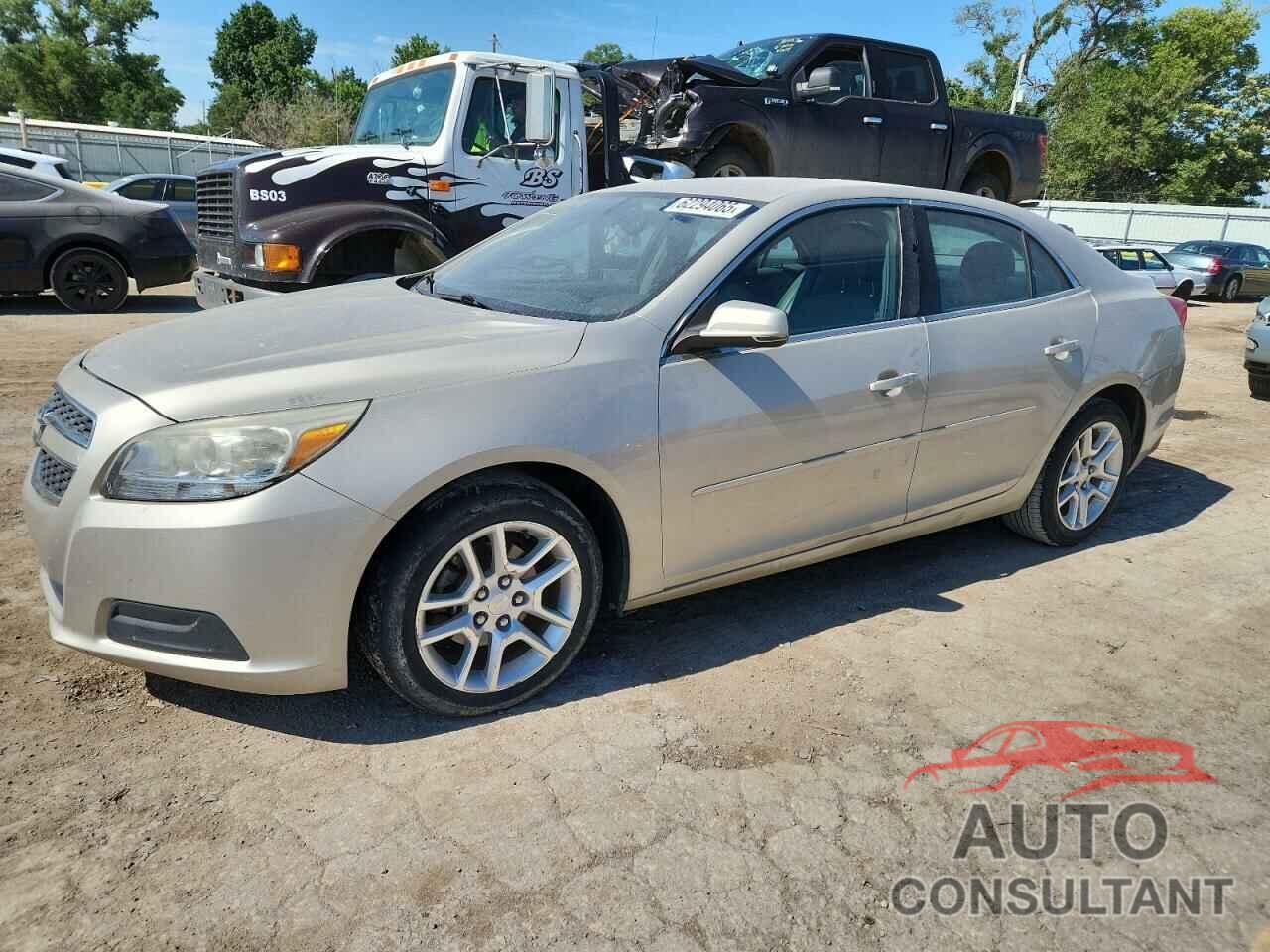 CHEVROLET MALIBU 2013 - 1G11C5SA8DF161903