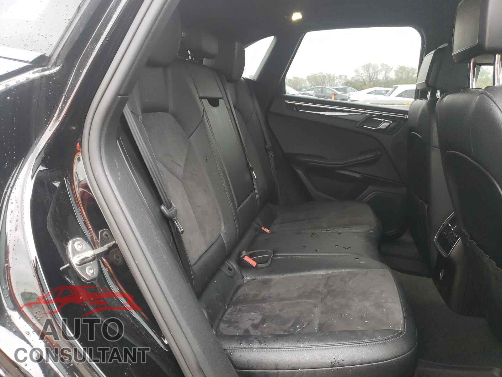 PORSCHE MACAN 2017 - WP1AA2A5XHLB03734