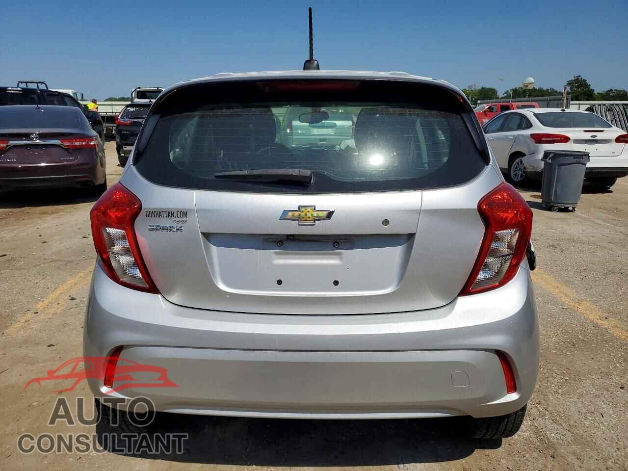 CHEVROLET SPARK 2017 - KL8CB6SA6HC839444