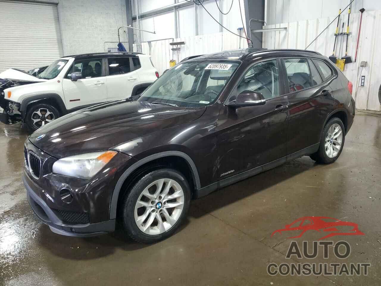 BMW X1 2015 - WBAVL1C57FVY32602
