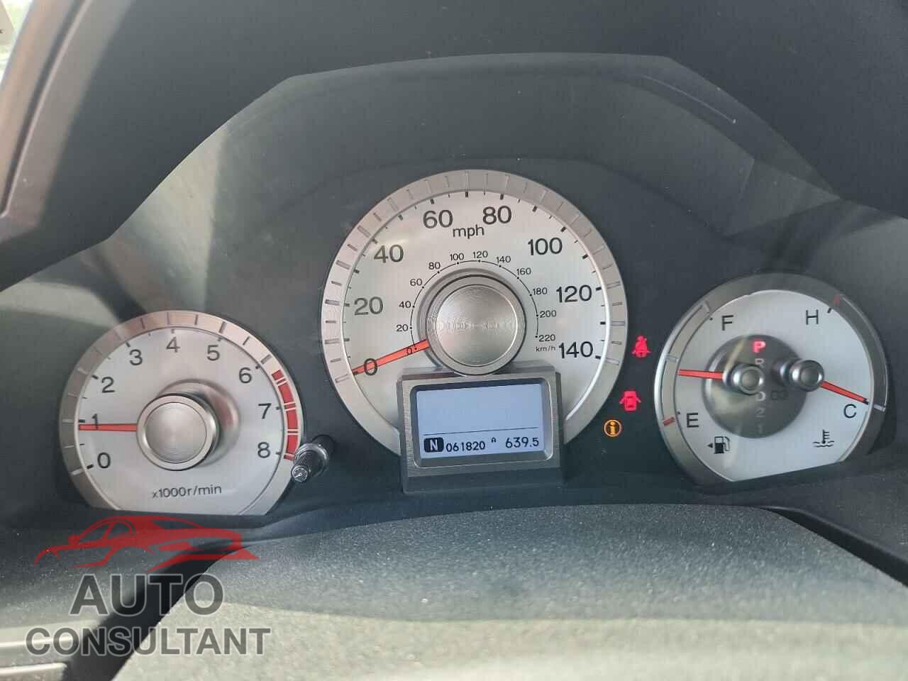 HONDA PILOT 2011 - 5FNYF3H94BB012730