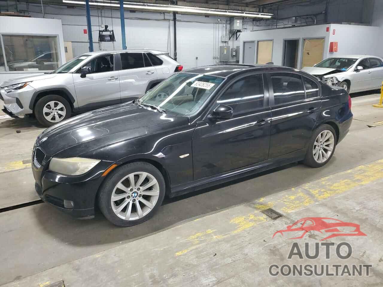 BMW 3 SERIES 2011 - WBAPH7G56BNN04041