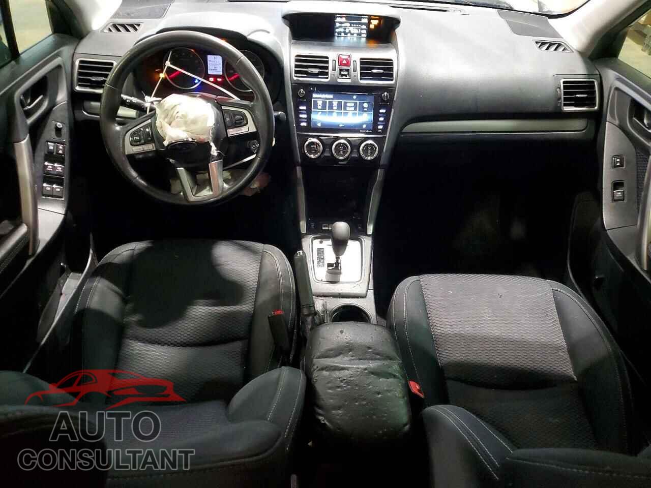 SUBARU FORESTER 2017 - JF2SJAEC6HH511015