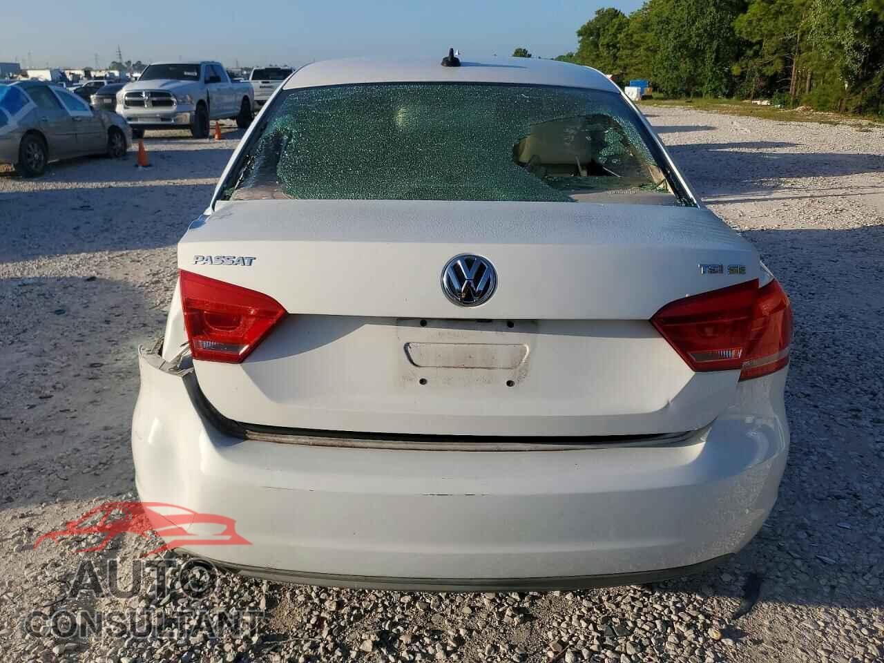 VOLKSWAGEN PASSAT 2014 - 1VWBS7A37EC116657