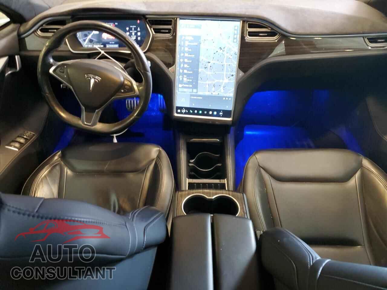 TESLA MODEL S 2015 - 5YJSA1E42FF101963