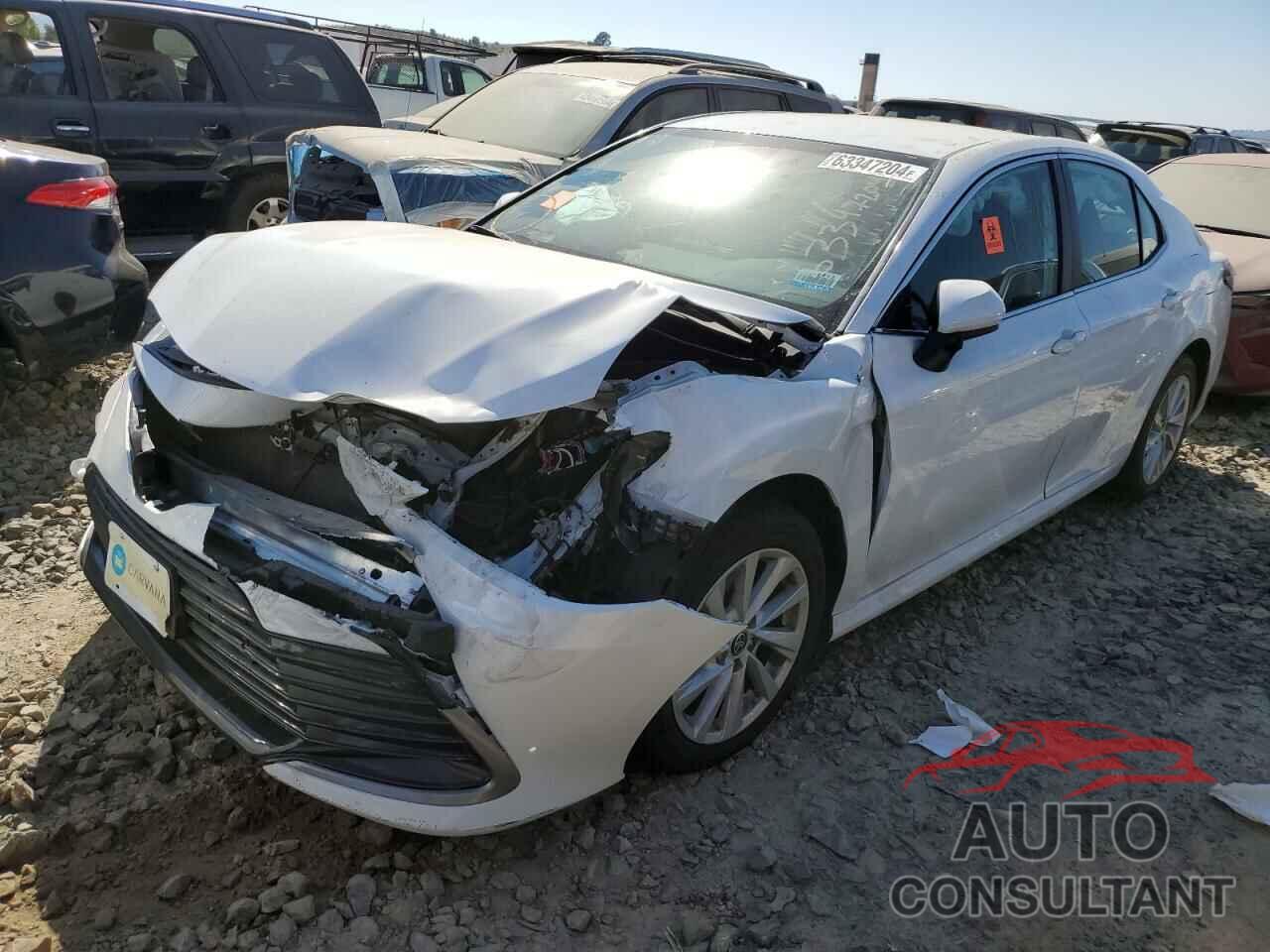 TOYOTA CAMRY 2022 - 4T1C11AK0NU704386