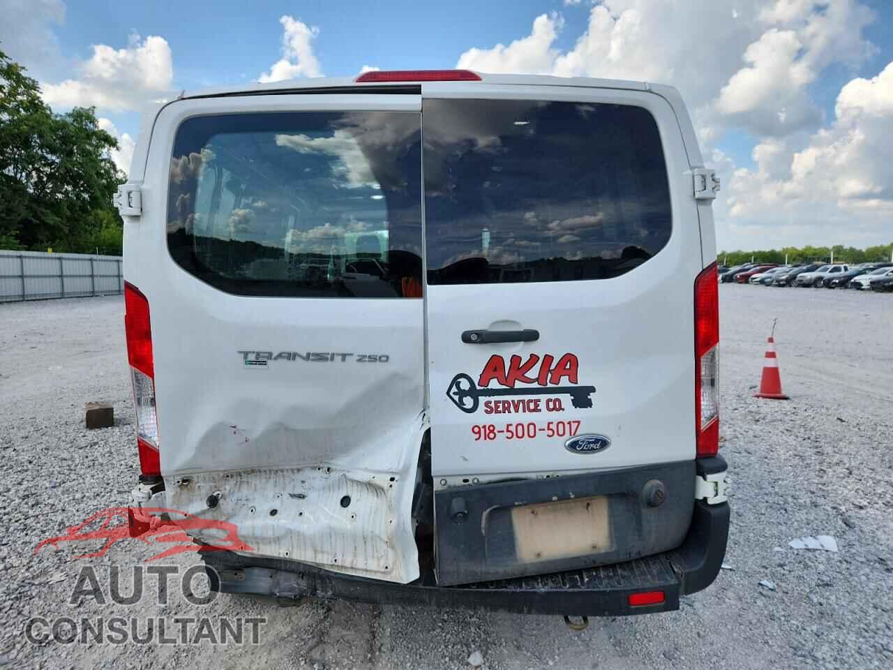 FORD TRANSIT 2020 - 1FTBR1Y82LKB60467