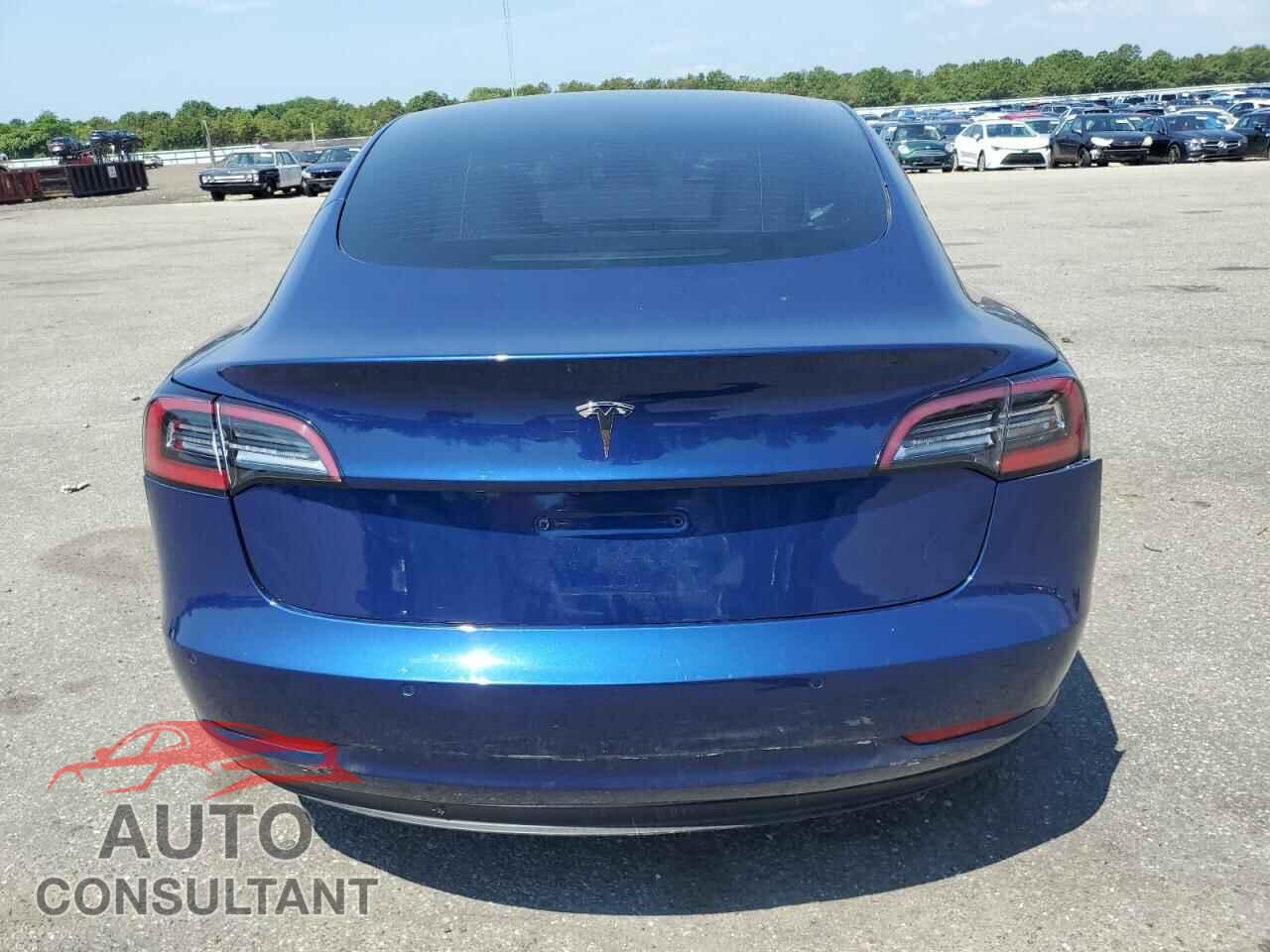 TESLA MODEL 3 2022 - 5YJ3E1EA5NF129088