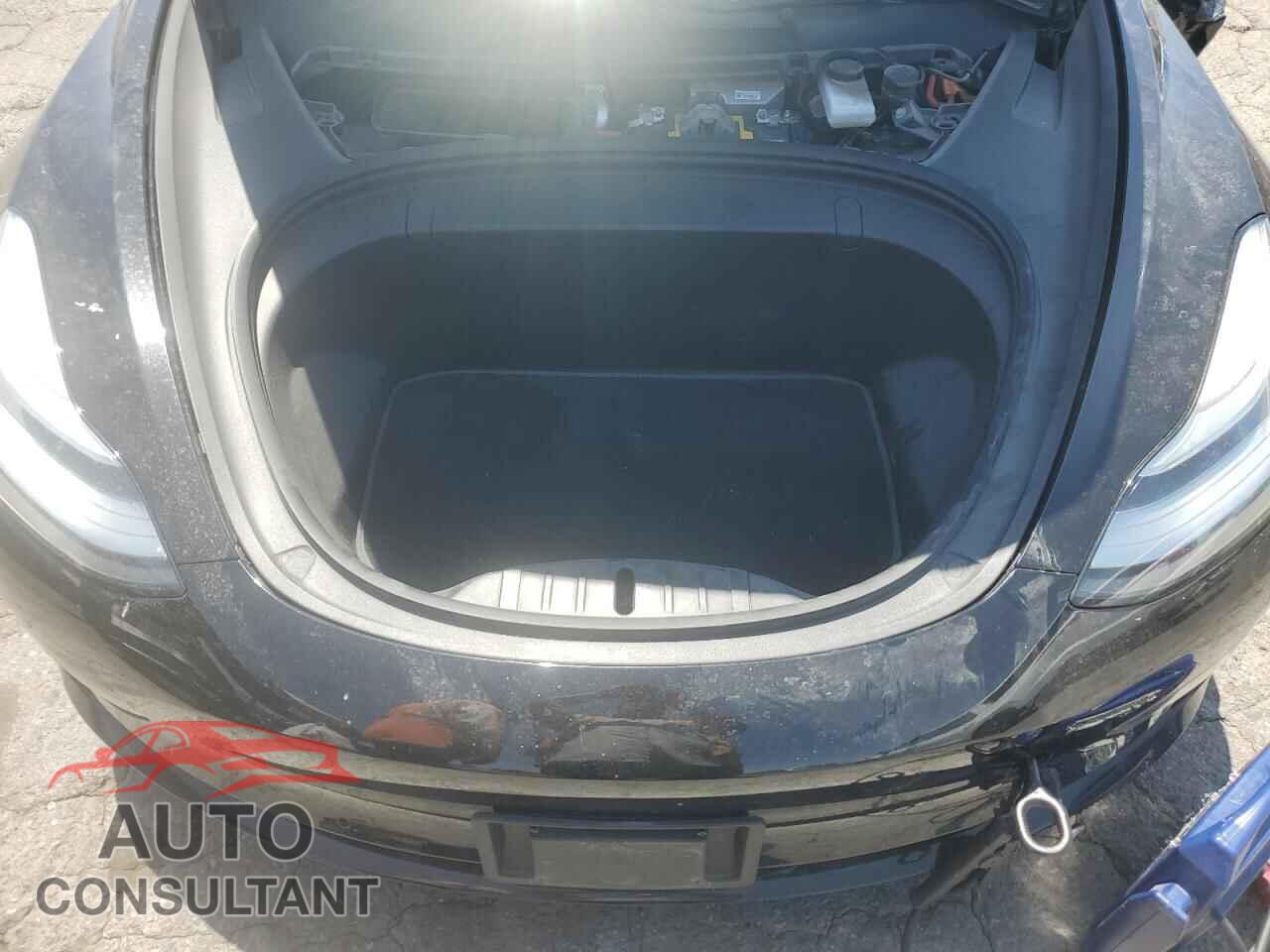 TESLA MODEL 3 2018 - 5YJ3E1EA7JF172809
