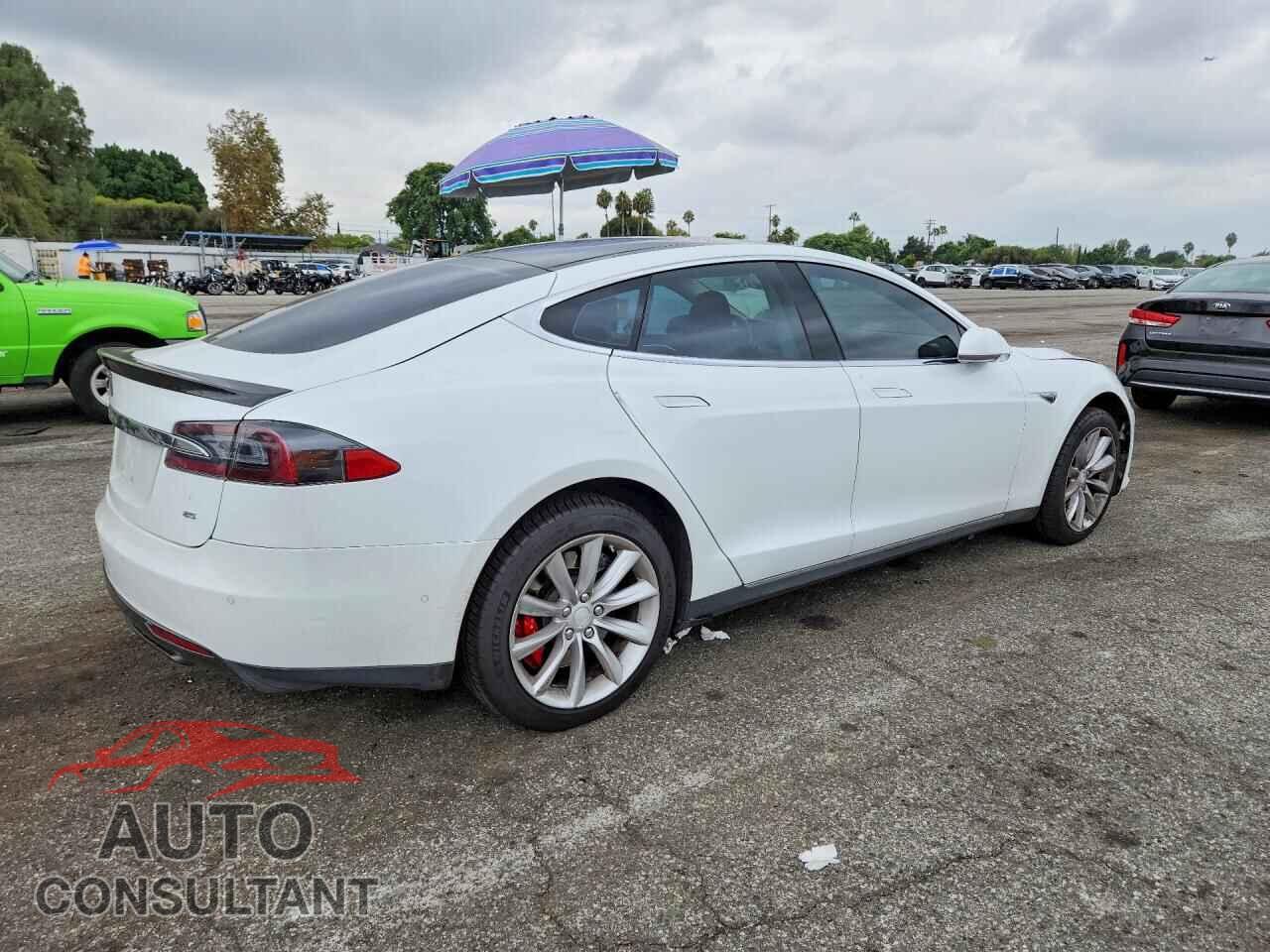 TESLA MODEL S 2014 - 5YJSA1H15EFP65027