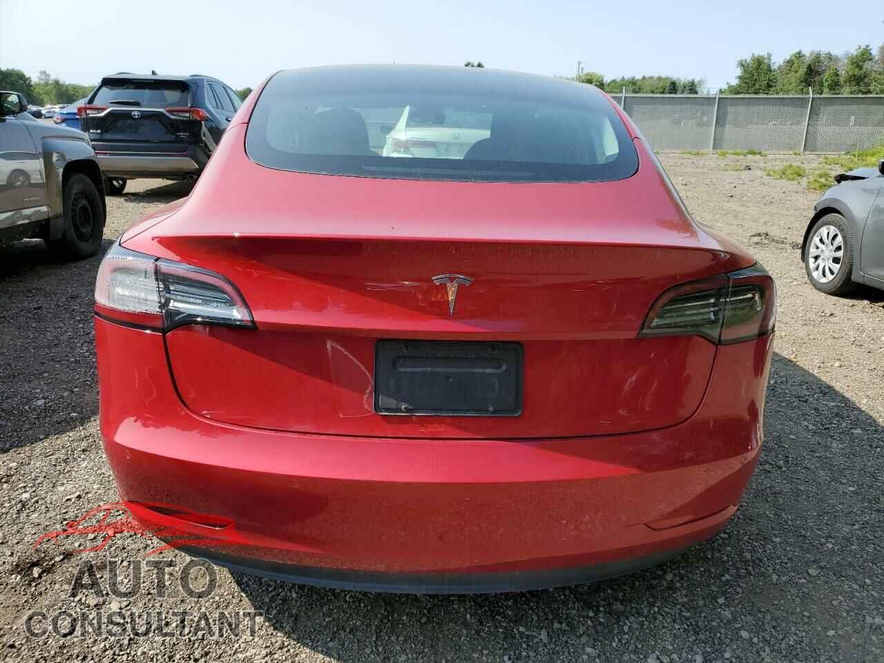 TESLA MODEL 3 2021 - 5YJ3E1EA0MF861174