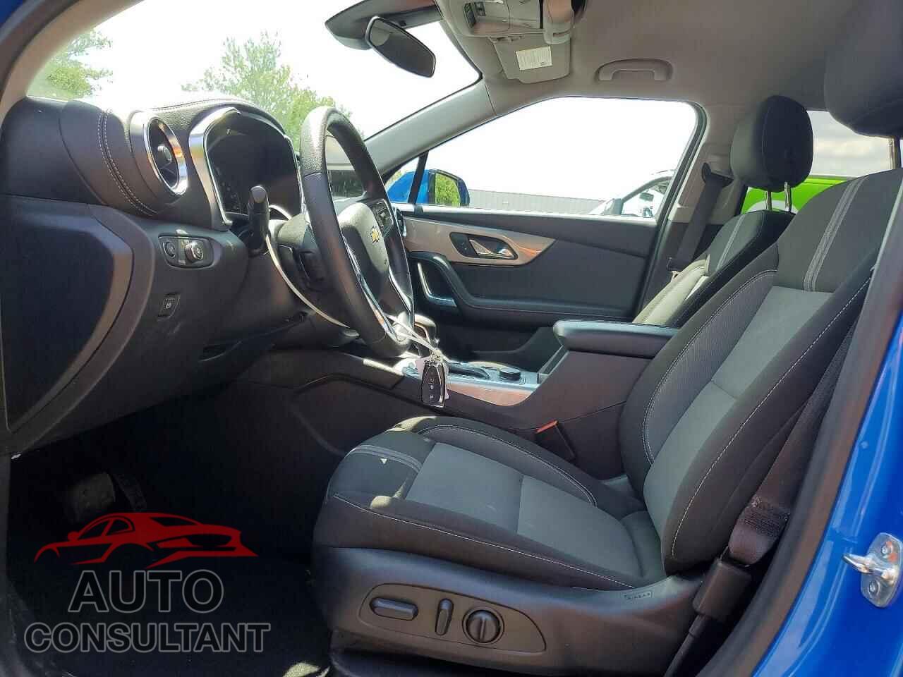 CHEVROLET BLAZER 2025 - 3GNKBCR45SS188124