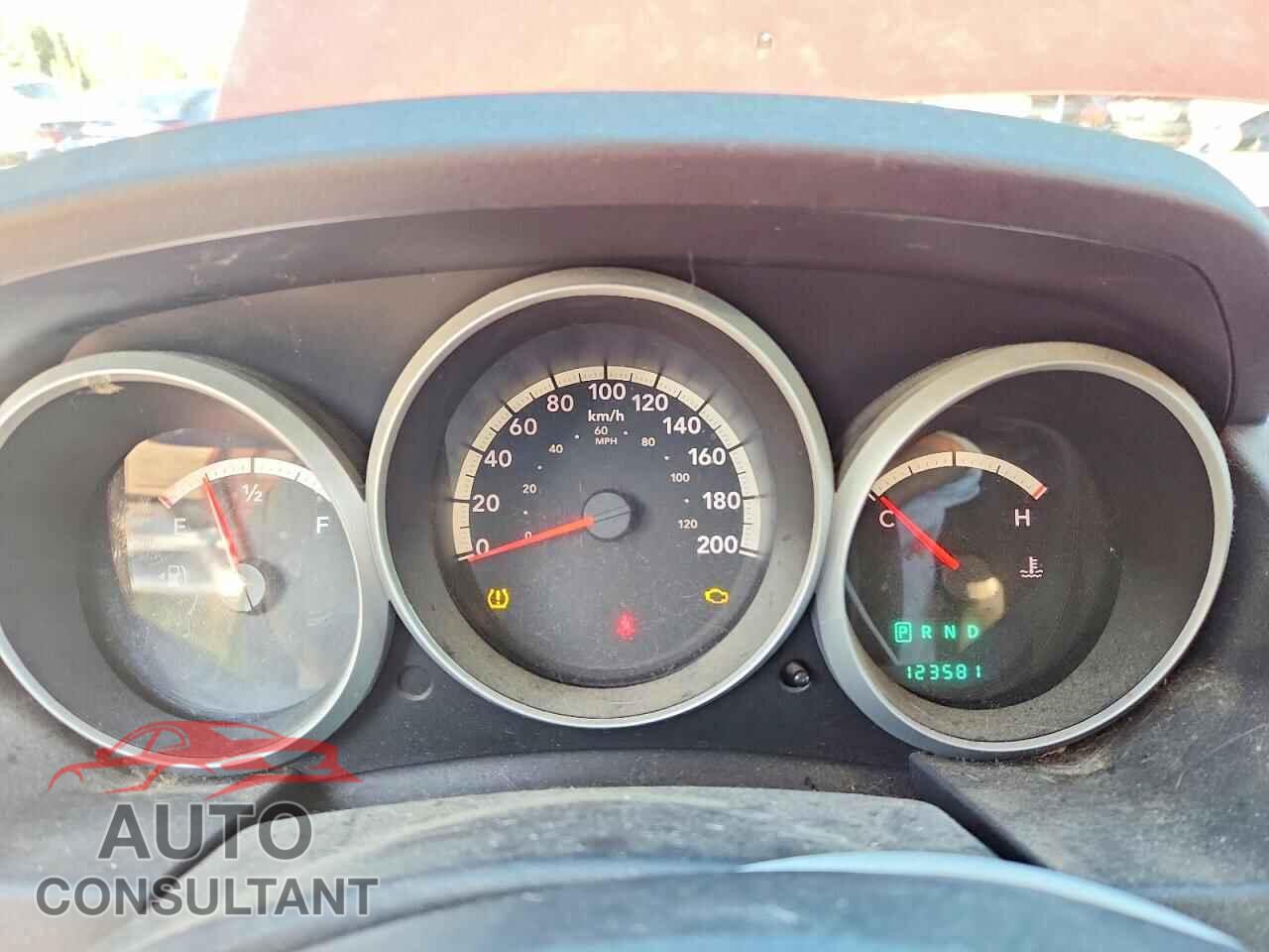 DODGE CARAVAN 2010 - 2D4RN4DE1AR471767