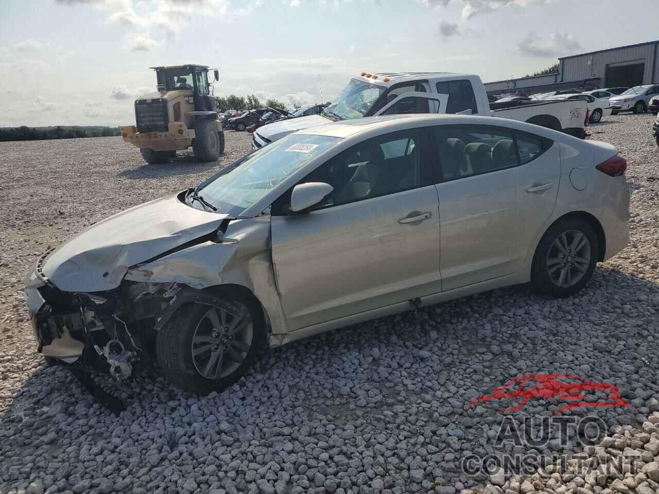 HYUNDAI ELANTRA 2018 - 5NPD84LF5JH370463