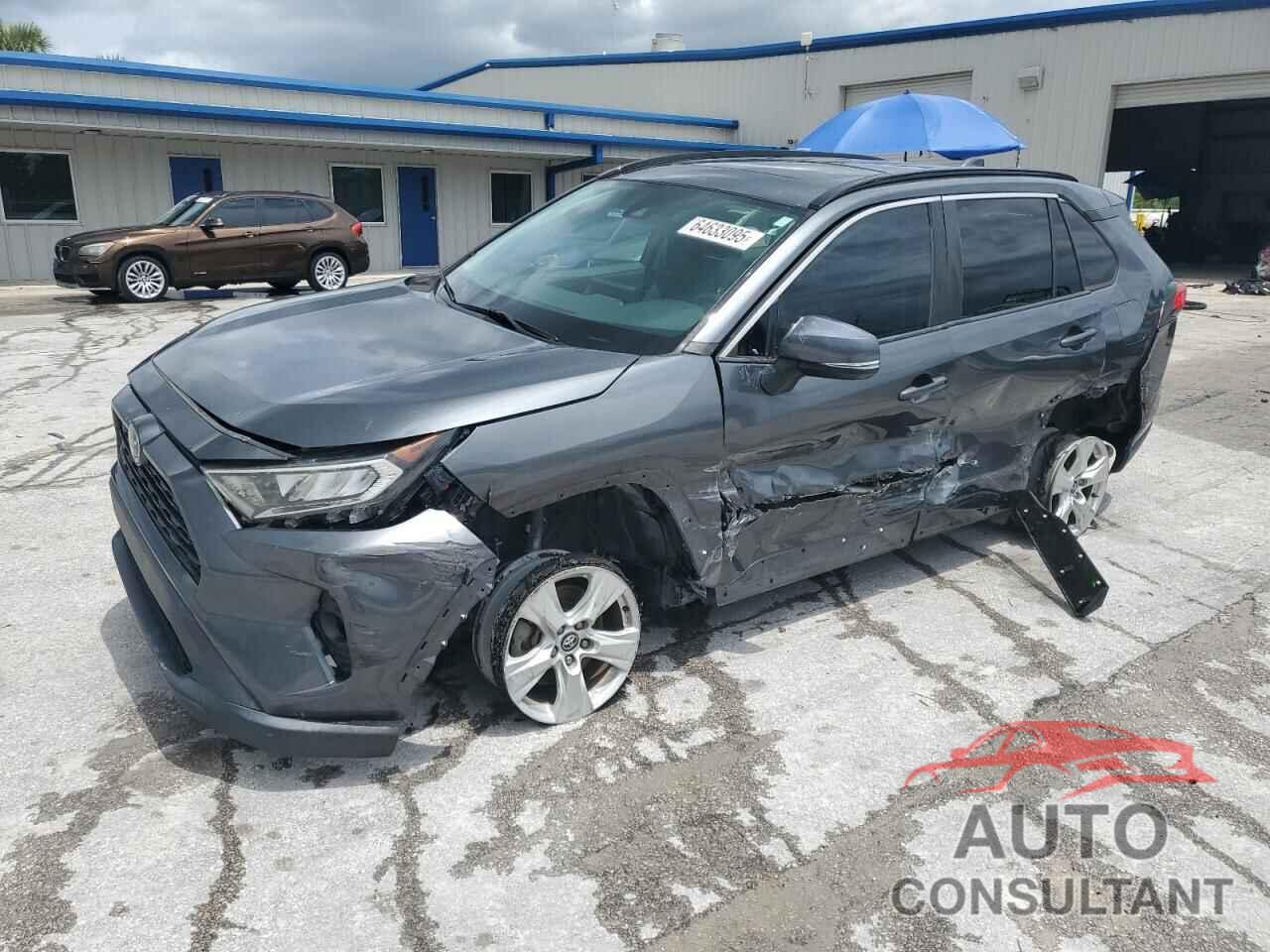 TOYOTA RAV4 2021 - 2T3W1RFV5MC097732