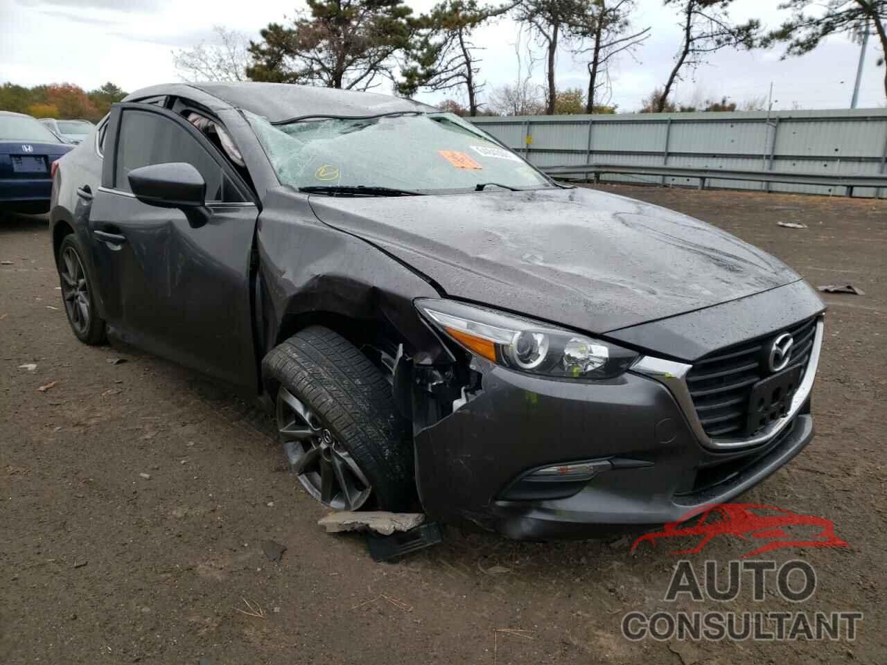 MAZDA 3 2018 - 3MZBN1V34JM210048