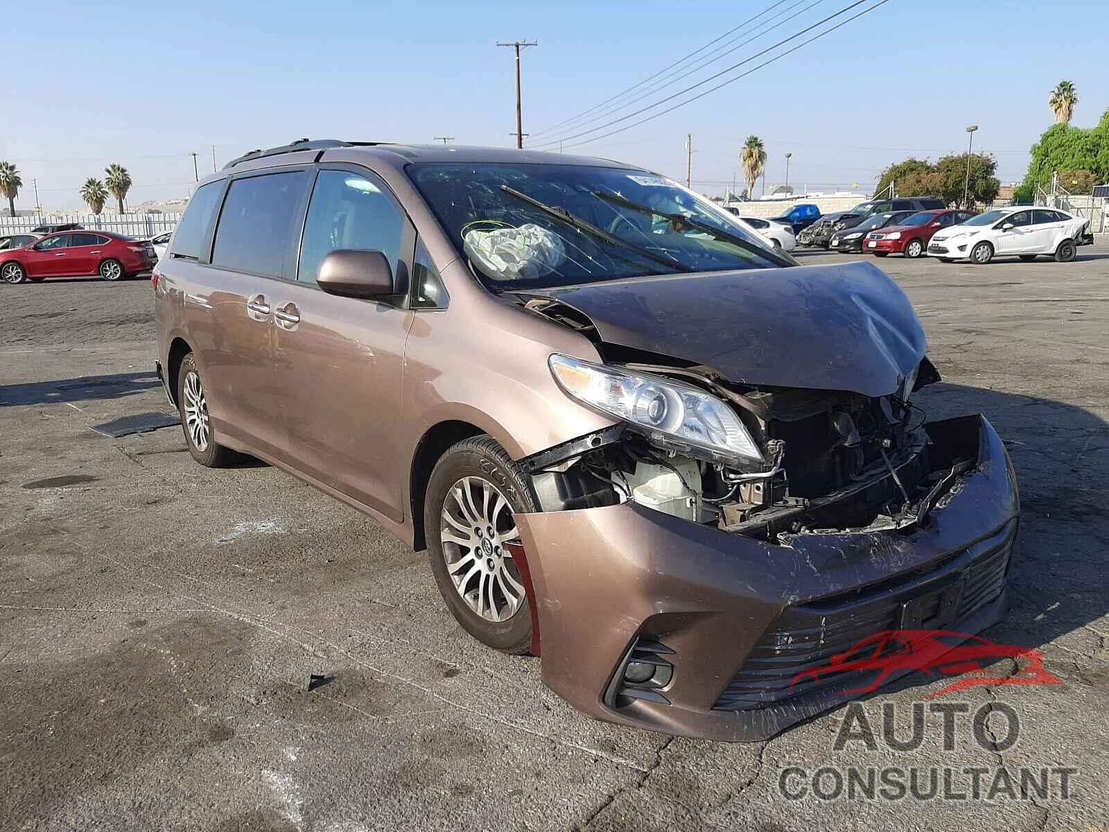 TOYOTA SIENNA 2018 - 5TDYZ3DC0JS913788