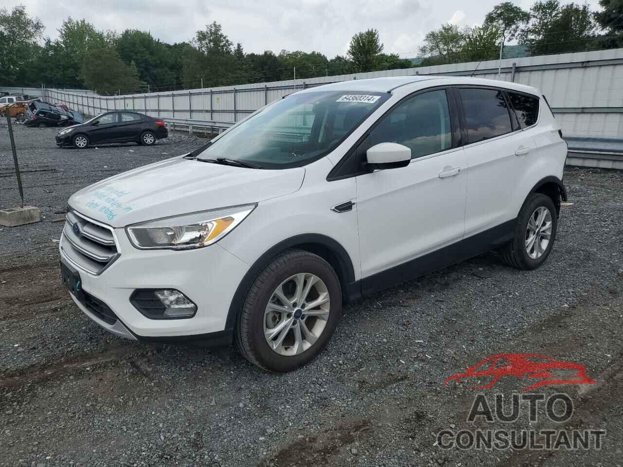 FORD ESCAPE 2017 - 1FMCU9GD6HUE39444