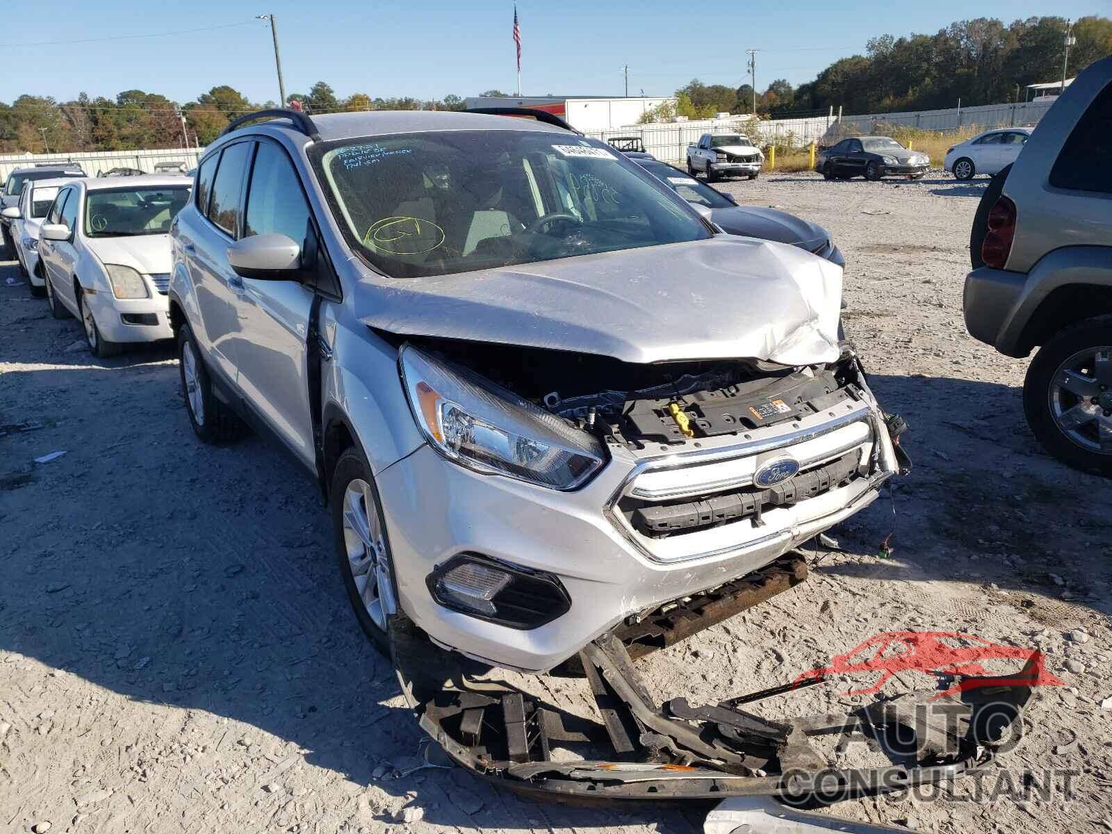FORD ESCAPE 2018 - 1FMCU0GD0JUB09820