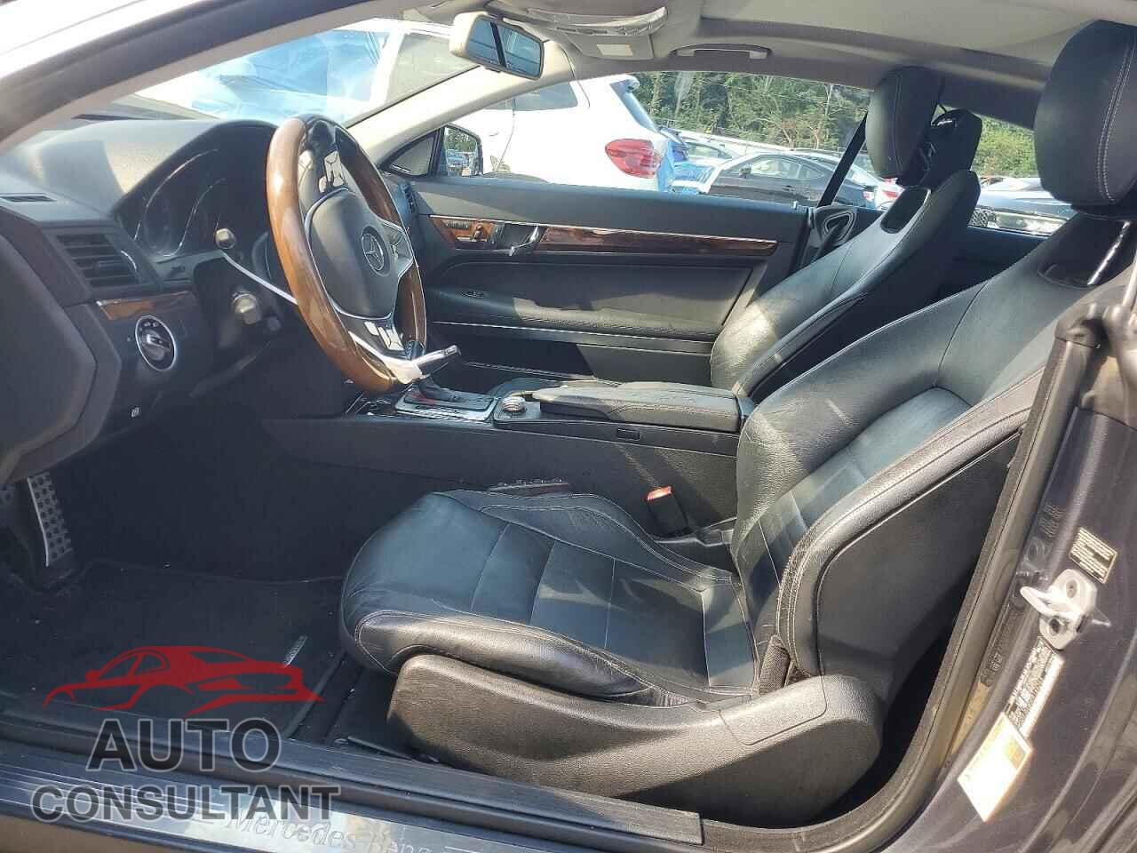 MERCEDES-BENZ E-CLASS 2012 - WDDKJ5KB0CF166365