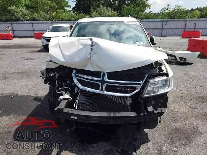 DODGE JOURNEY 2016 - 3C4PDCBB1GT114590