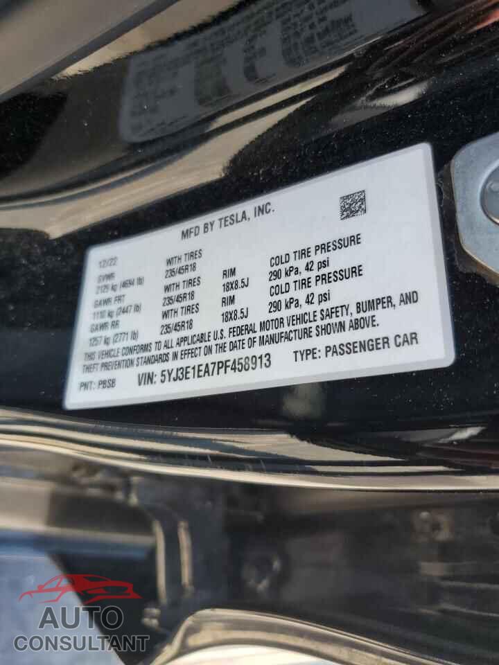TESLA MODEL 3 2023 - 5YJ3E1EA7PF458913