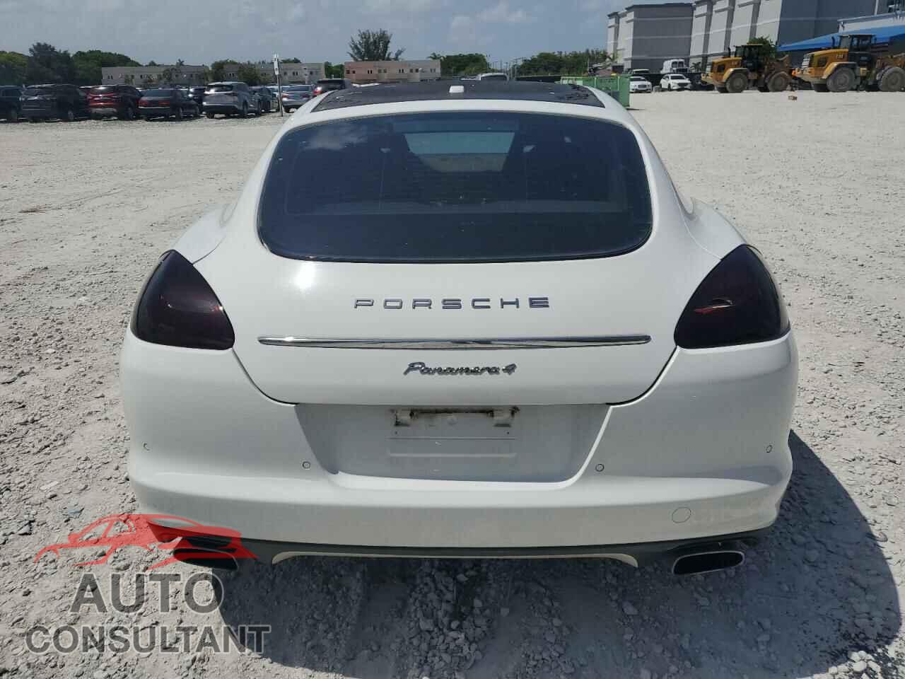 PORSCHE PANAMERA 2011 - WP0AA2A73BL021550