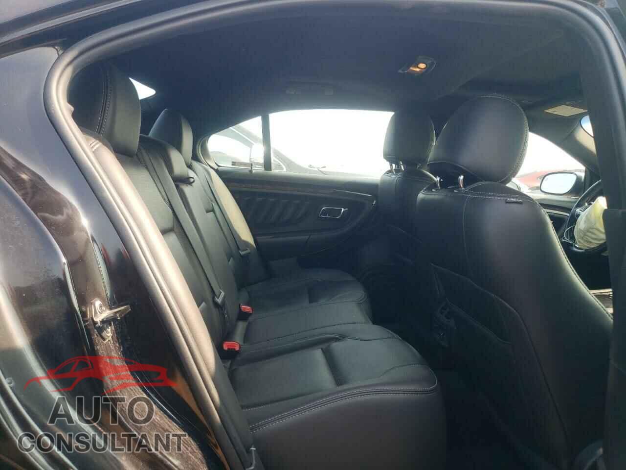 FORD TAURUS 2019 - 1FAHP2F89KG111606