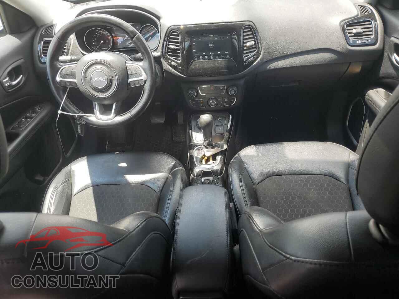 JEEP COMPASS 2020 - 3C4NJDBBXLT130125